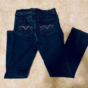 NYDJSlightly embellished